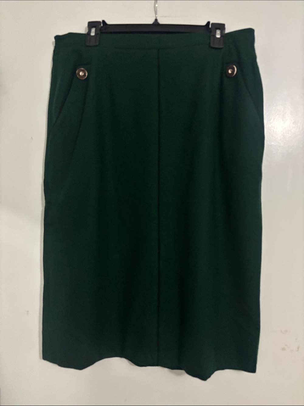 Austrian Dark Green Mid-Length Straight Skirt